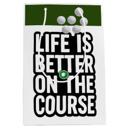 Sacola Para Presentes Média Aposentadoria de golfe com bola de golfe no verde