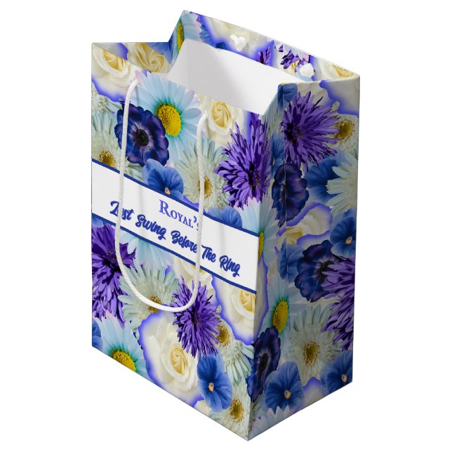 Sacola Para Presentes Média Bachelorette Floral Chá de panela Azul e Branco (Frente inclinada)
