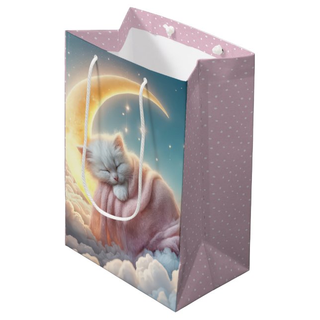 Sacola Para Presentes Média Bebê Gatinha numa Lua Crescente (Frente inclinada)