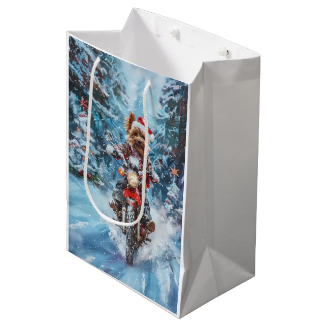 Sacola Para Presentes Média Boewer Terrier Dog Dirigindo Motocicleta Natal (Frente inclinada)