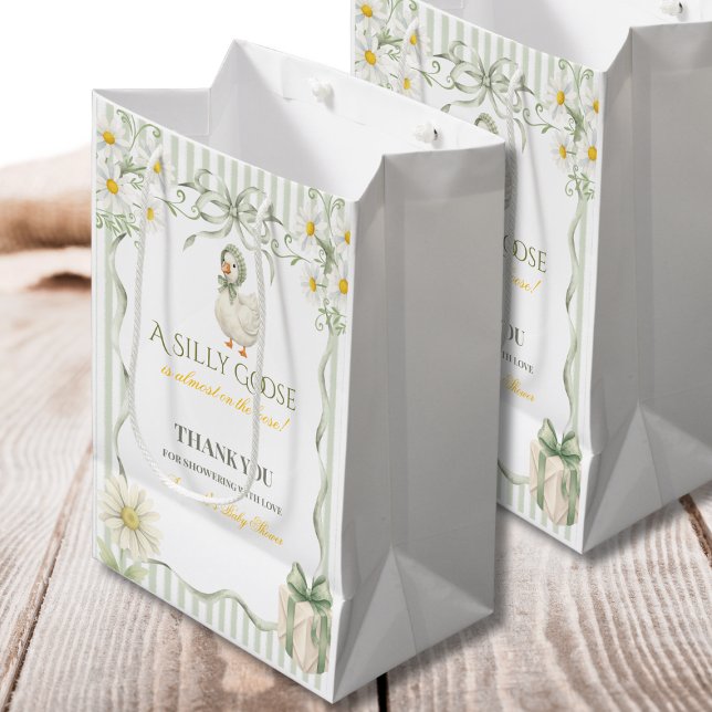 Sacola Para Presentes Média Boho Daisy Pateta Sage Verde Chá de Bebê (Criador carregado)