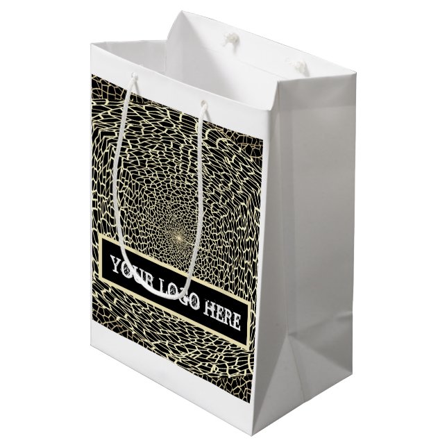 SACOLA PARA PRESENTES MÉDIA BOLSA DE PRESENTE DOURADA E PRETA FOFINHA (Frente inclinada)