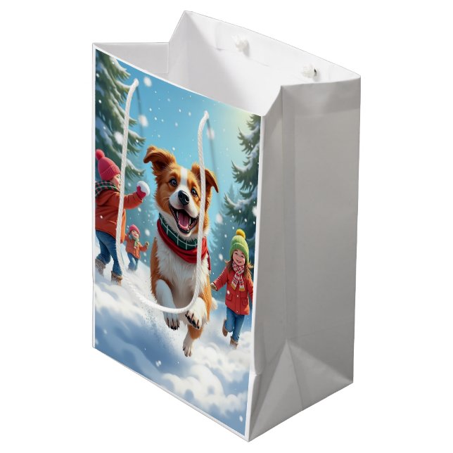Sacola Para Presentes Média Border Terrier Snowball Fight Christmas Painting (Frente inclinada)