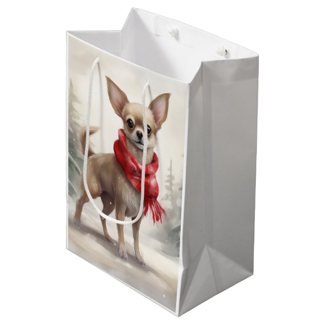 Sacola Para Presentes Média Chihuahua Dog no Natal da Neve (Frente inclinada)