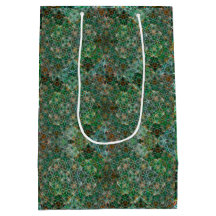 Controlled Chaos – Green