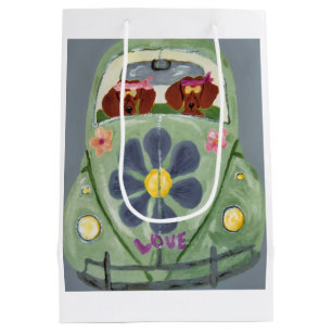Sacola Para Presentes Média Dachshunds Hippies em seu carro do amor florido