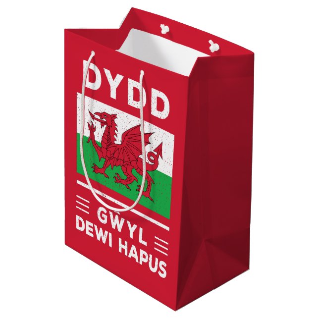 Sacola Para Presentes Média Dydd Gil Dewi Hapus Feliz Rua Dia 3 (Verso inclinado)