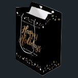 Sacola Para Presentes Média "Elegante Celebração" - Feriado Corporativo<br><div class="desc">Apresentando a "Celebração Elegante", uma série de sacos de presentes personalizados projetados para adicionar um toque sofisticado à festa de Natal da sua empresa. Essas bolsas são perfeitas para apresentar presentes a clientes, funcionários, amigos e familiares, mostrando uma mistura de elegância e alegria festiva. Cada saco de presentes apresenta "Felizes...</div>