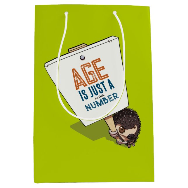 Sacola Para Presentes Média Engraçado, A Idade Da Neve É Apenas Um Número (Mas (Frente)