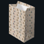 Sacola Para Presentes Média Estirpes De Pesca De Voo<br><div class="desc">Celebre o entusiasta da pesca com um saco de presentes de isca de pesca com mosca. Excelente para Dias de os pais,  pescadores e desportistas.</div>