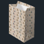 Sacola Para Presentes Média Estirpes De Pesca De Voo<br><div class="desc">Celebre o entusiasta da pesca com um saco de presentes de isca de pesca com mosca. Excelente para Dias de os pais,  pescadores e desportistas.</div>