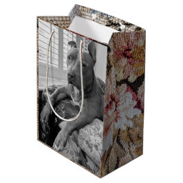 Sacola Para Presentes Média Fotografia de Pitbull com Flores