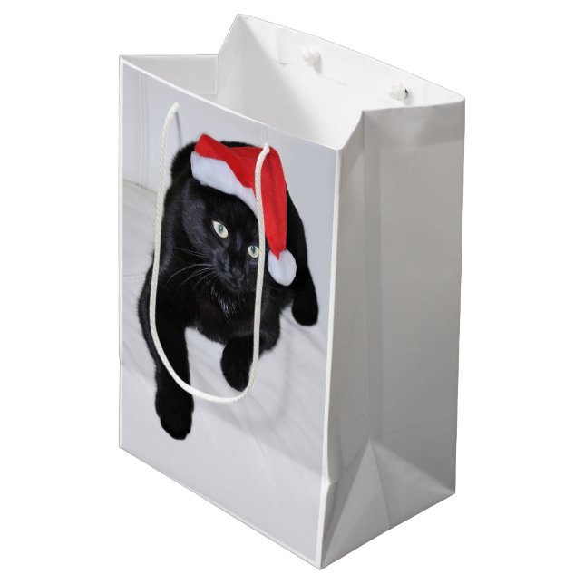 Sacola Para Presentes Média Gato preto com o chapéu vermelho do papai noel (Frente inclinada)