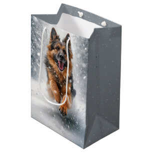 Sacola Para Presentes Média German shepherd De Aniversário Correndo Em Neve