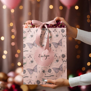 Sacola Para Presentes Média Girly Blush Pink Sweet Little Critter Monograma