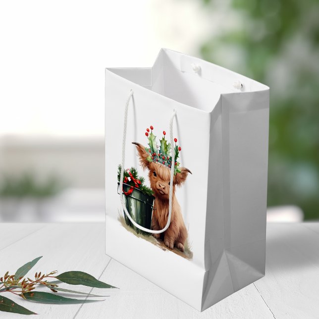 Sacola Para Presentes Média Highland Cow Holly Jolly Natal Medium Gift Bag (Criador carregado)