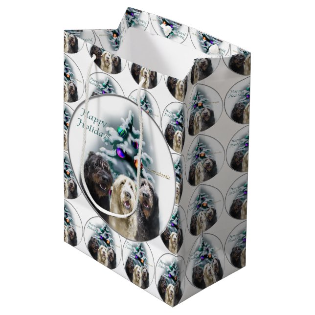 Sacola Para Presentes Média Labradoodle Trio Christmas (Frente inclinada)