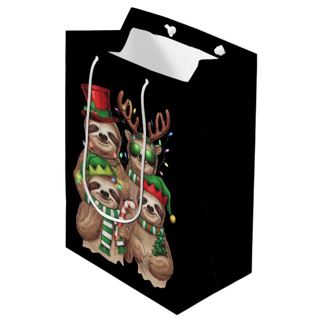 Sacola Para Presentes Média Leve Feliz de Natal Slothmas Sloth Lover Gift (Frente inclinada)