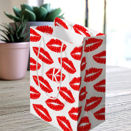 Sacola Para Presentes Média Lipstick Kiss Padrão Vermelho e Branco Monograma