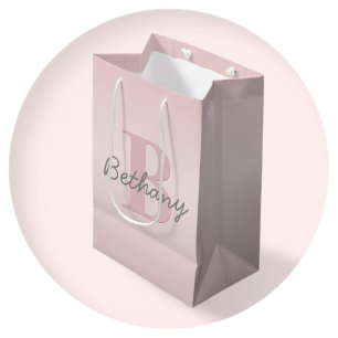 Sacola Para Presentes Média Monograma cor-de-rosa customizável bonito & seu