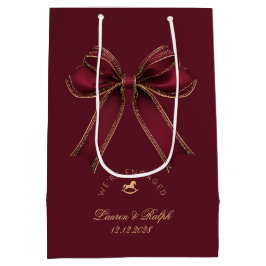 Sacola Para Presentes Média Nós Estamos Engajados Burgundy Dourado Luxo Elegan