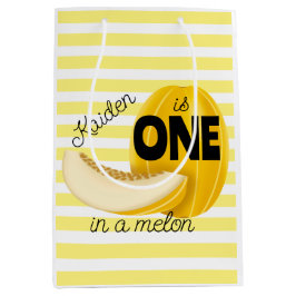 Sacola Para Presentes Média One in a Melon First 1st Birthday Party