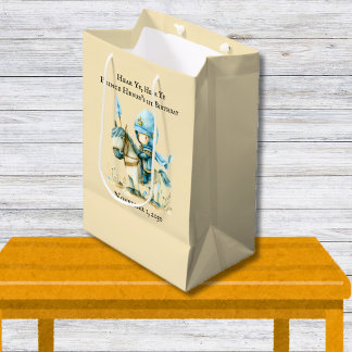 Sacola Para Presentes Média Ouçam, ouçam o primeiro aniversario do Ye Medieval