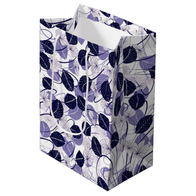 Sacola Para Presentes Média Padrão de Ilustração das Folhas Roxas e Vinhas (Frente inclinada)