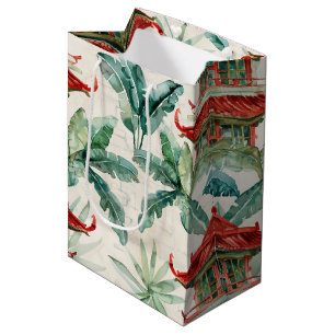 Sacola Para Presentes Média Pagoda Asiática de Aquarela na Paisagem Verdante (