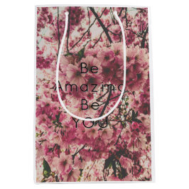 Sacola Para Presentes Média Presentpåse att ge bort till en värdefull person