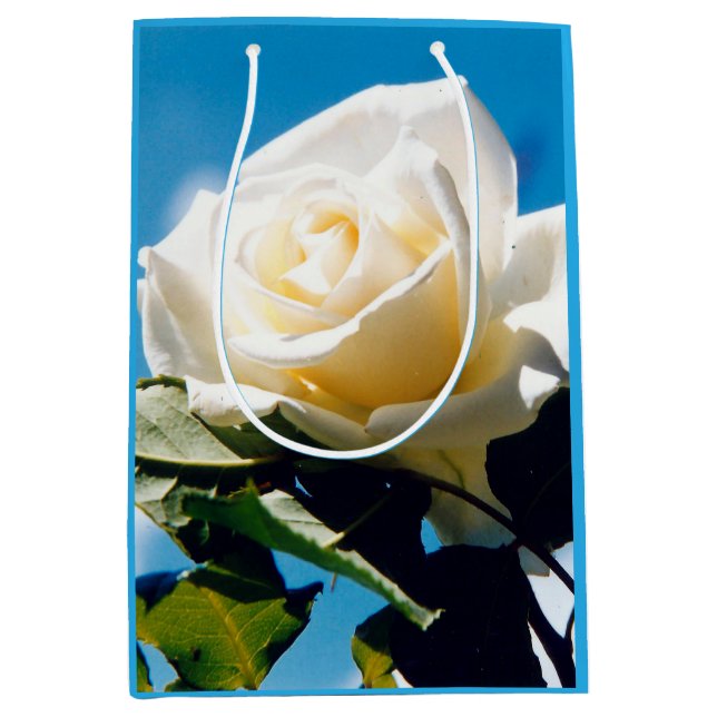 Sacola Para Presentes Média Rosa branca sob o céu azul (Frente)