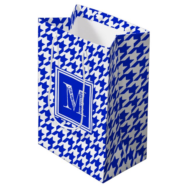 Sacola Para Presentes Média Royal Blue White Houndstooth | Monograma Moderno (Frente inclinada)