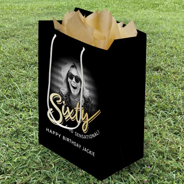 Sacola Para Presentes Média Sessenta script dourado e foto personalizada de an (Criador carregado)