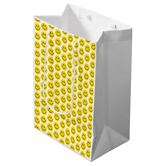 Sacola Para Presentes Média Sorria Emoji Feliz Amarelo Negro Branco Divertido (Frente inclinada)