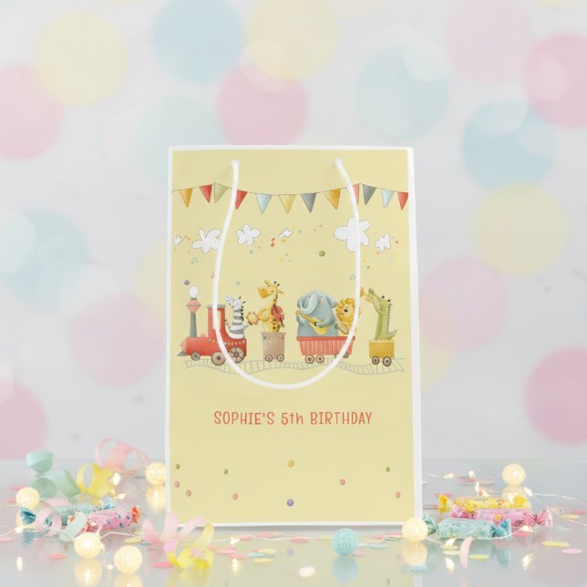 Sacola Para Presentes Média Treino de música com aniversário de criança de ani (Criador carregado)