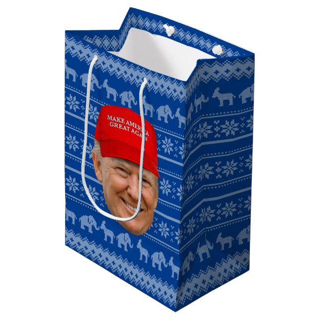 Sacola Para Presentes Média TRUMP MAGA Natal (Frente inclinada)