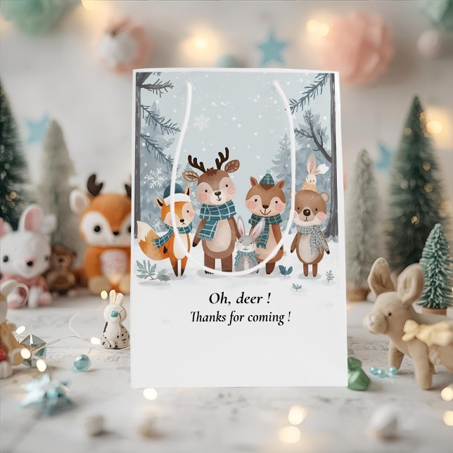 Sacola Para Presentes Média Winter Woodland Animals Birthday  (Criador carregado)