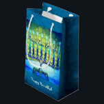 Sacola Para Presentes Pequena Azul Verde Amor Luz Hanukkah Menorah<br><div class="desc">"Paz, amor e luz." Uma ilustração detalhada de um menorah de arte brilhante, colorido, azul e verde ajuda você a tirar as férias de Hanukkah no estilo. Sinta o calor e a alegria da temporada de festas sempre que você usa este pequeno saco-presente personalizado fofo e divertido. Cartões de correspondência,...</div>