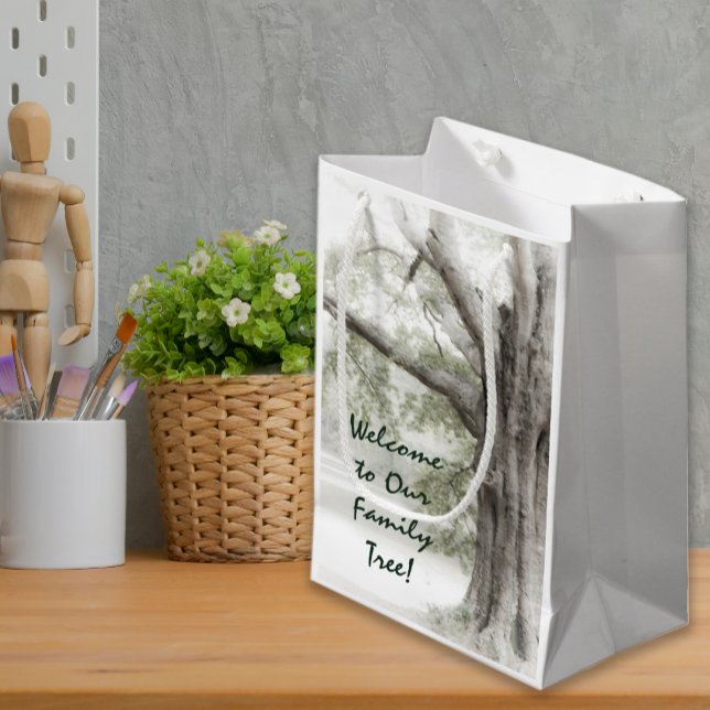 Sacola Para Presentes Pequena Bem-vindo à nossa árvore familiar (Welcome to Our Family Tree Gift Bag)