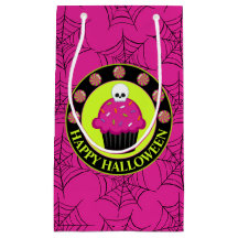 Bolo de Halloween cor-de-rosa e verde fofo com cav