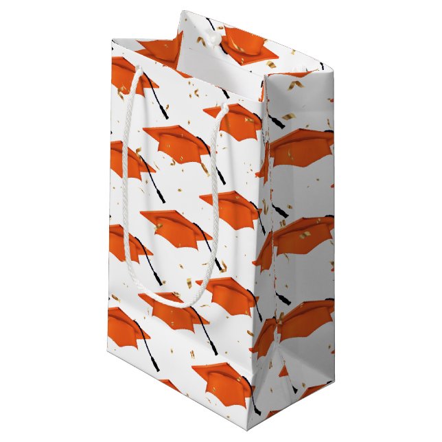 Sacola Para Presentes Pequena Boné de formatura de laranja com Confetti (Frente inclinada)