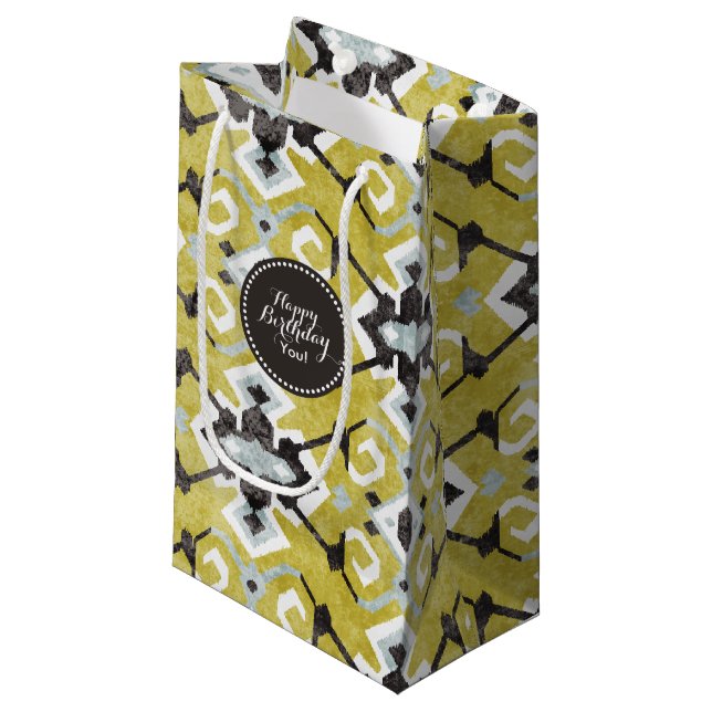 Sacola Para Presentes Pequena Cinzas escuras boho e padrão tribal amarelo ikat (Frente inclinada)