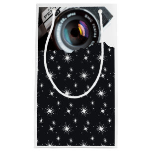 Sacola Para Presentes Pequena Estrelas de Natal Pretas e Brancas do Fotógrafo