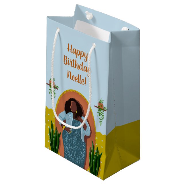 Sacola Para Presentes Pequena Feliz aniversário, Mulher Negra, Plantas, Amarelo  (Frente inclinada)