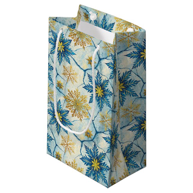 Sacola Para Presentes Pequena Frozen Elegance Blue and Gold Snowflake (Frente inclinada)