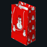 Sacola Para Presentes Pequena Gift Bag Christmas Snowman<br><div class="desc">Gift Bag Algo para todos oferece sacos personalizados de presentes, especialmente para você desenhado para expressar as belas palavras para o seu amado. Este saco de presentes de na moda único trará um sorriso aos seus entes queridos. Enquanto vocês já estão aqui, talvez queiram ver outros itens relacionados ao banheiro,...</div>