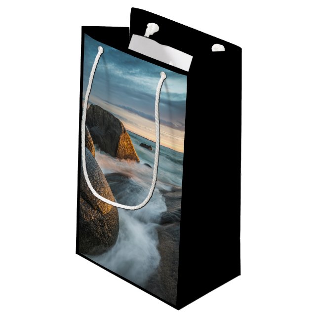 Sacola Para Presentes Pequena Lofoten Islands Norway (Verso inclinado)