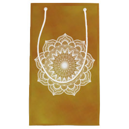 Sacola Para Presentes Pequena Mandala branca em fundo dourado