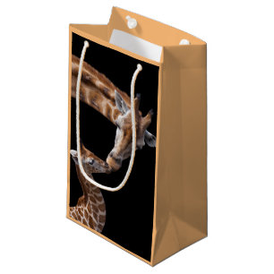 Sacola Para Presentes Pequena O girafa beija o saco do presente