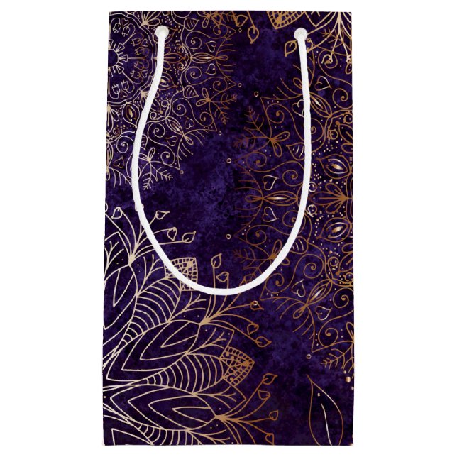Sacola Para Presentes Pequena Padrão Floral de Mandala Elegante Dourado e Roxo (Frente)